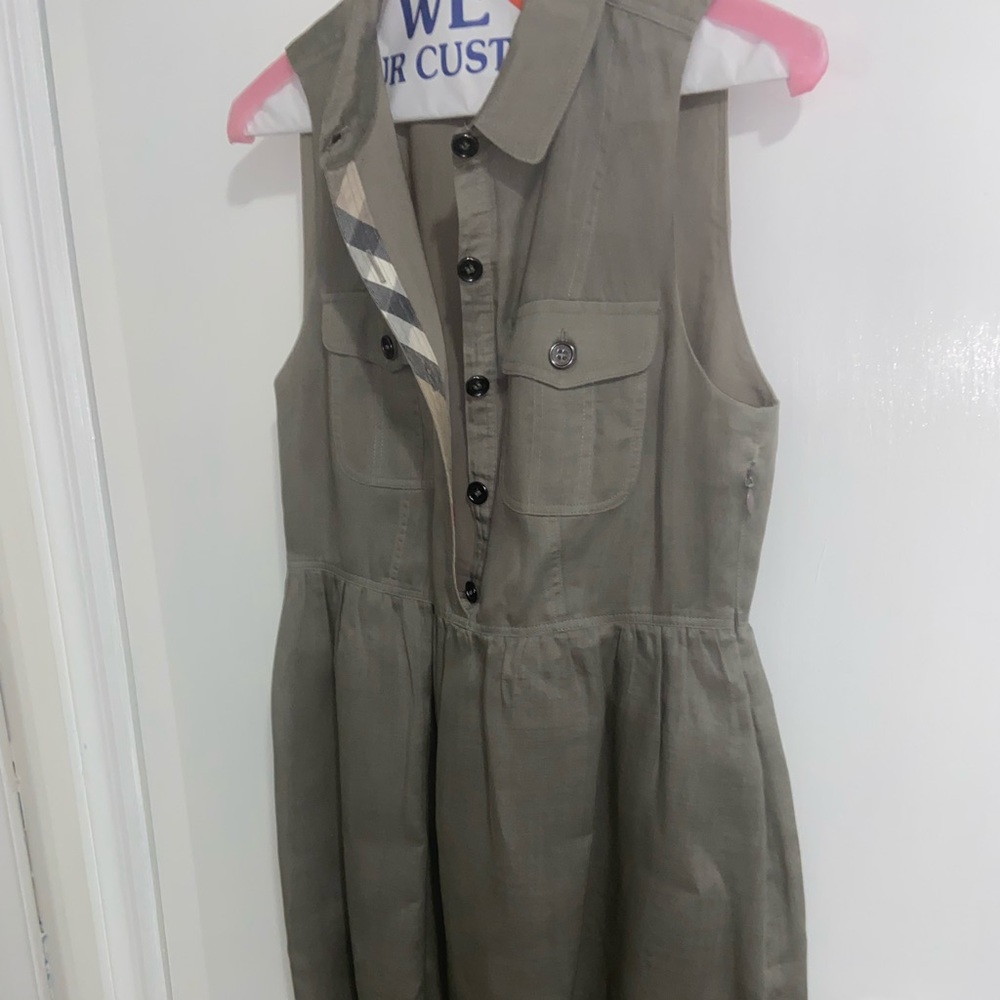 Burberry Women’s Sleeveless Linen Shirtdress